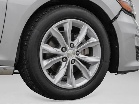 Used 2020 Chevrolet Malibu LT image 62