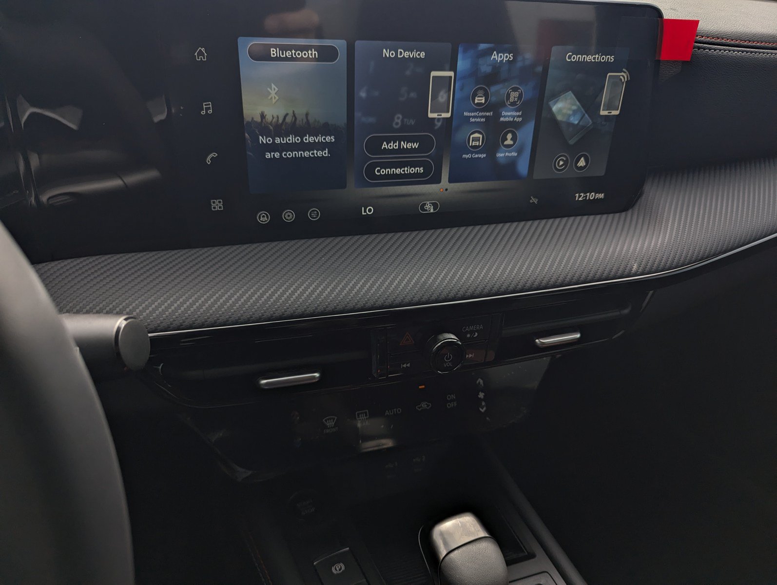 New 2026 Nissan Kicks SR FWD image 12
