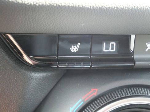 Used 2024 Chevrolet Blazer LT w/ Convenience Package AWD/4WD image 23