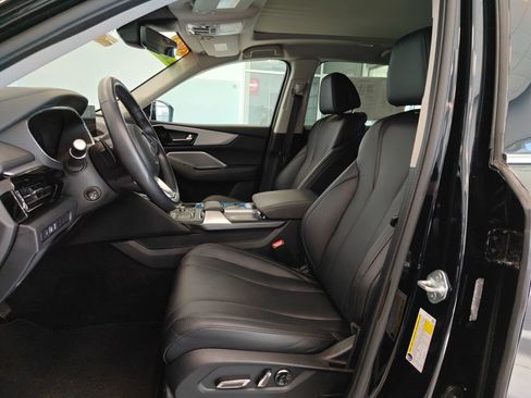 Used 2023 Acura MDX SH-AWD image 10
