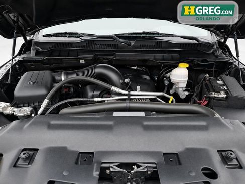 Used 2019 RAM 1500 Classic SLT RWD image 16