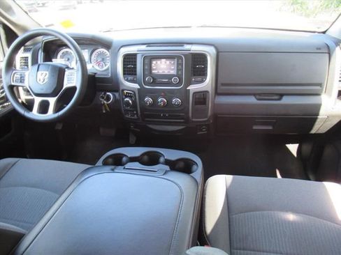 Used 2024 RAM 1500 Classic SLT image 12