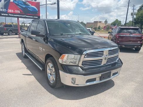 Used 2017 RAM 1500 Lone Star RWD image 7