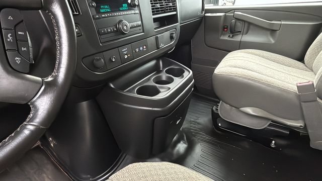 Used 2023 Chevrolet Express 3500 w/ Power Convenience Package RWD image 24