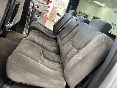 Used 2003 Chevrolet Silverado 2500 LS RWD image 22