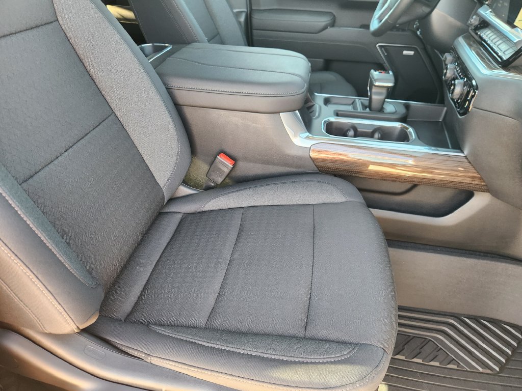 New 2026 Chevrolet Silverado 1500 RST AWD/4WD image 10