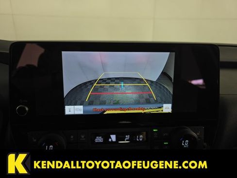 Certified 2025 Toyota Grand Highlander AWD image 17