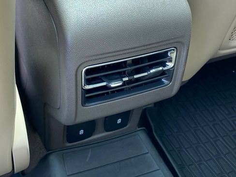 Used 2023 Lincoln Corsair Reserve w/ Equipment Group 201A AWD/4WD image 29
