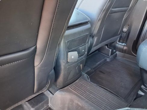 Used 2023 Ford Explorer XLT w/ Equipment Group 202A image 34