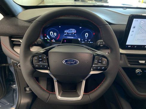 New 2026 Ford Explorer ST-Line w/ ST-Line Street Pack image 19