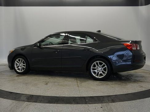 Used 2014 Chevrolet Malibu LT w/ Power Convenience Package image 4