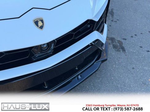 Used 2022 Lamborghini Urus image 11