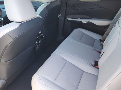 New 2026 Lexus RX 350 image 22