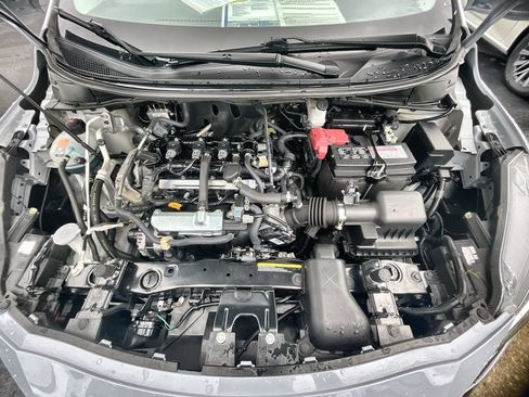 Used 2024 Nissan Versa SV FWD image 27