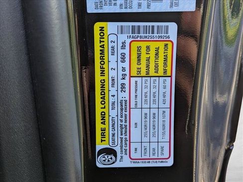 Used 2025 Ford Mustang Premium RWD image 14