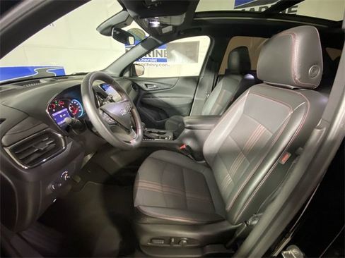 Used 2023 Chevrolet Equinox RS image 25