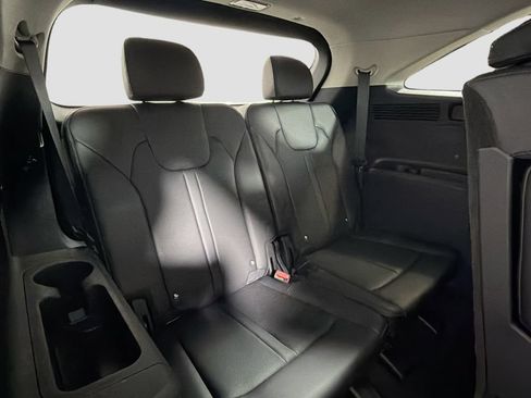 Used 2024 Kia Sorento S w/ Panoramic Sunroof Package FWD image 29