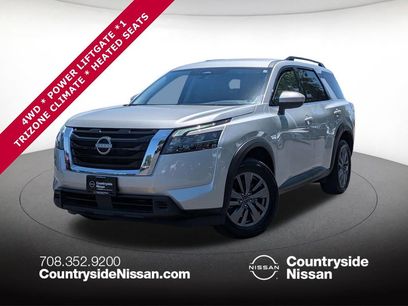 Used 2025 Nissan Pathfinder SV