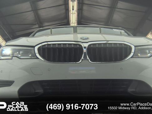 Used 2020 BMW 330i Sedan w/ Convenience Package image 2