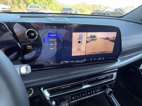 New 2026 Chevrolet Traverse High Country FWD image 22