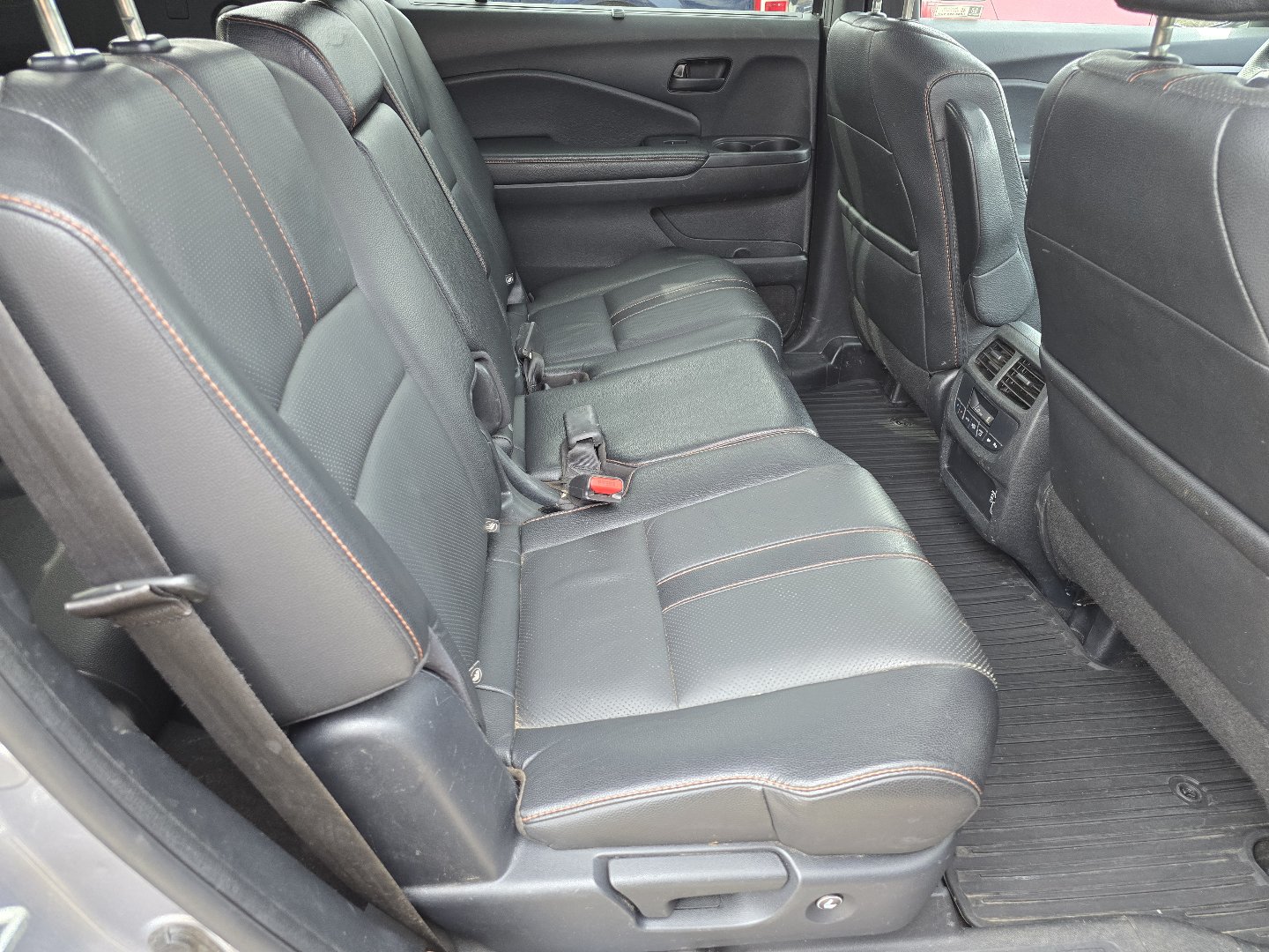 Used 2022 Honda Pilot TrailSport image 49