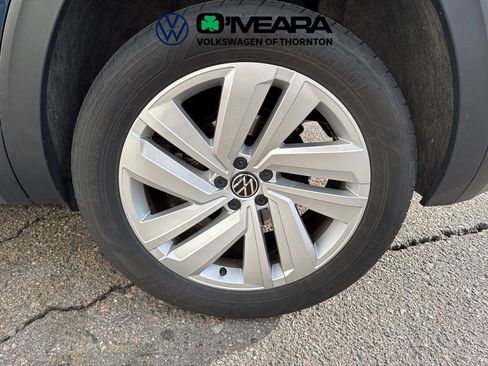 Used 2023 Volkswagen Atlas Cross Sport SE AWD/4WD image 6