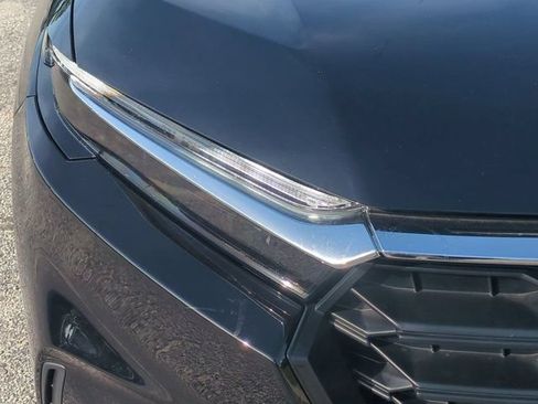 Used 2025 Honda CR-V LX image 9
