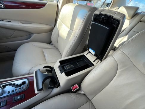 Used 2003 Lexus ES 330 image 19