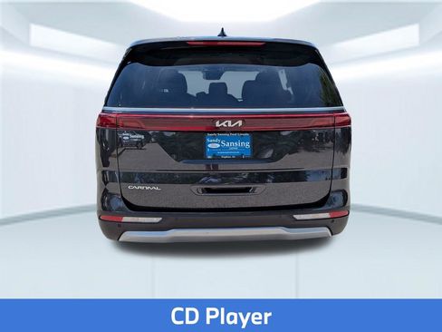 Used 2024 Kia Carnival LX FWD image 5