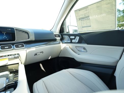 New 2026 Mercedes-Benz GLE 53 AMG 4MATIC image 25