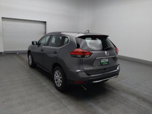 Used 2017 Nissan Rogue S AWD/4WD image 5