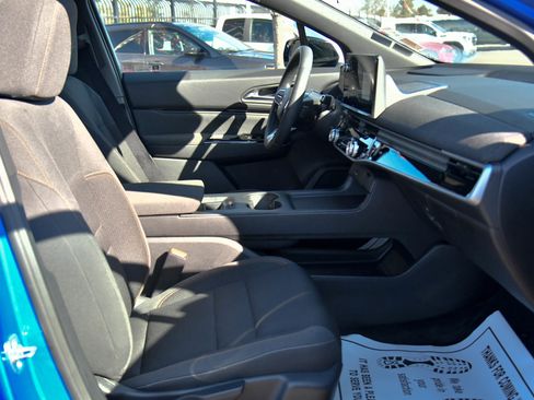 Used 2024 Honda Prologue EX image 45