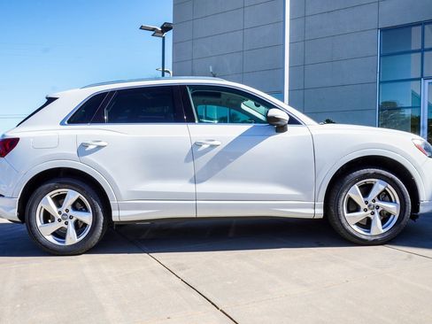 Used 2019 Audi Q3 2.0T Premium image 8