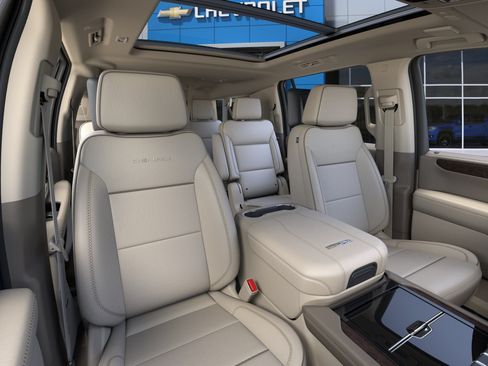 New 2026 GMC Yukon XL Denali w/ Denali Reserve Package AWD/4WD image 40