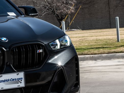 Certified 2025 BMW X6 M60i w/ Executive Package image 6
