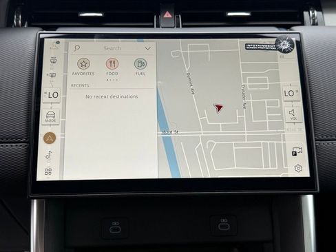 New 2025 Land Rover Discovery Sport Dynamic SE image 19