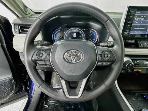 Used 2021 Toyota RAV4 Limited AWD/4WD image 11