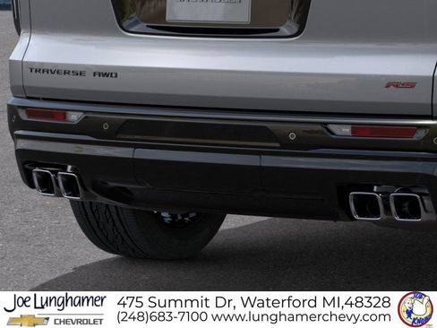 New 2026 Chevrolet Traverse RS w/ LPO, Floor Liner Package AWD/4WD image 14