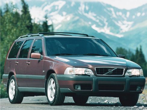 Used 1999 Volvo V70 AWD image 4