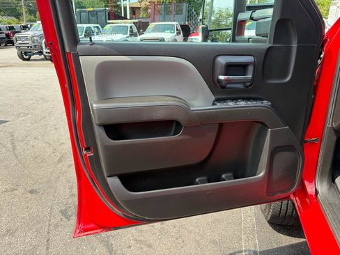 Used 2016 GMC Sierra 2500 4x4 Crew Cab w/ Sierra Convenience Package image 18