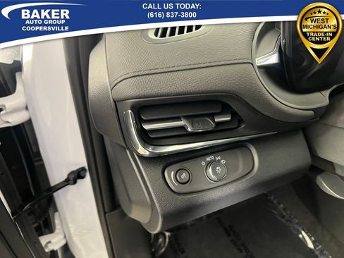 New 2026 Buick Envista Sport Touring w/ Convenience I Package FWD image 17