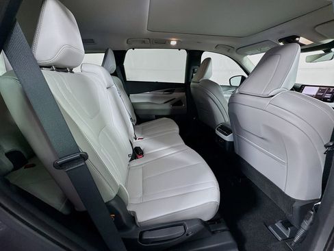 Used 2026 INFINITI QX60 Luxe w/ Cargo Package image 35