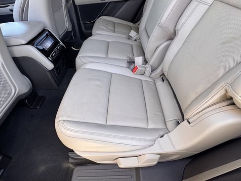 Used 2023 Lincoln Aviator Reserve w/ Equipment Group 201A image 29