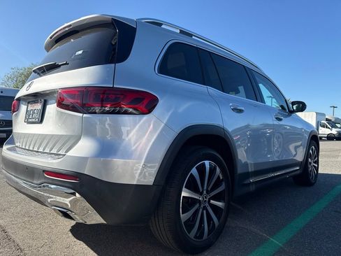 Used 2022 Mercedes-Benz GLB 250 image 5