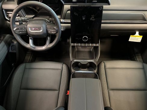 New 2026 GMC Terrain AT4 w/ Convenience Package III AWD/4WD image 14