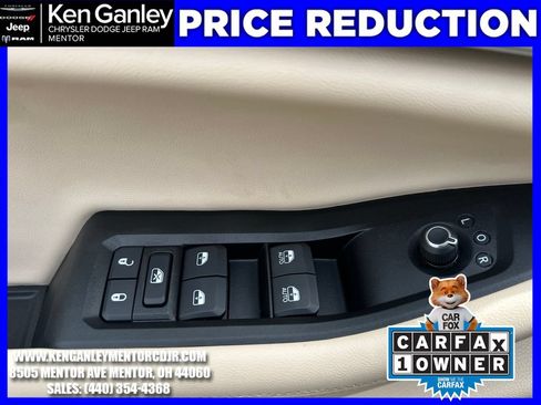 Used 2025 Jeep Grand Cherokee L Limited RWD image 11