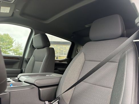 New 2026 GMC Sierra 1500 Elevation image 13