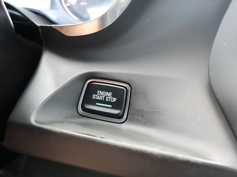 Used 2017 Chevrolet Camaro LT RWD image 19