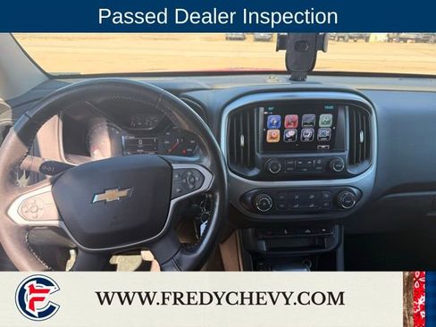 Used 2018 Chevrolet Colorado LT image 12