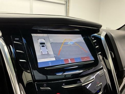 Used 2017 Cadillac Escalade ESV Platinum image 5